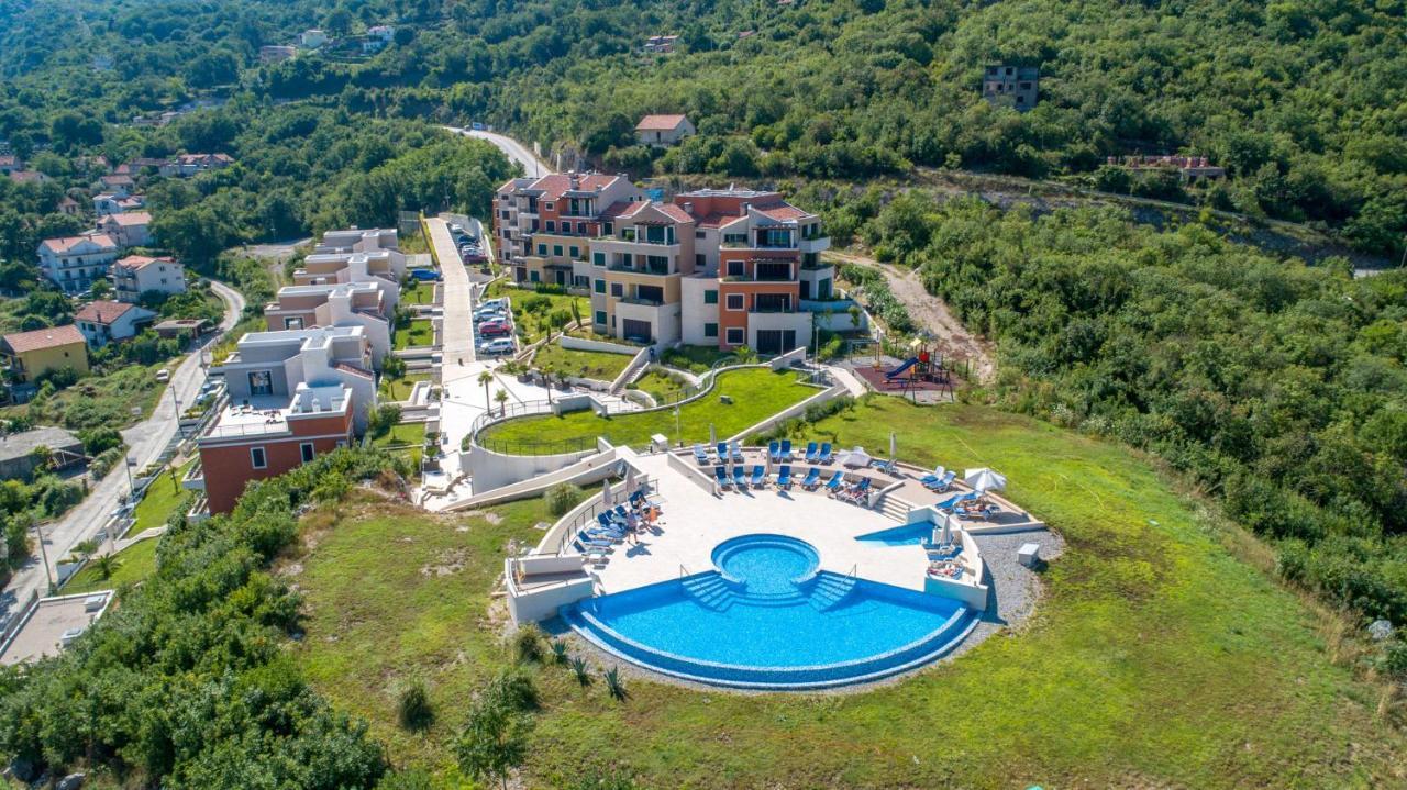 Lavender Bay Apartment C21 Donji Morinj Zewnętrze zdjęcie