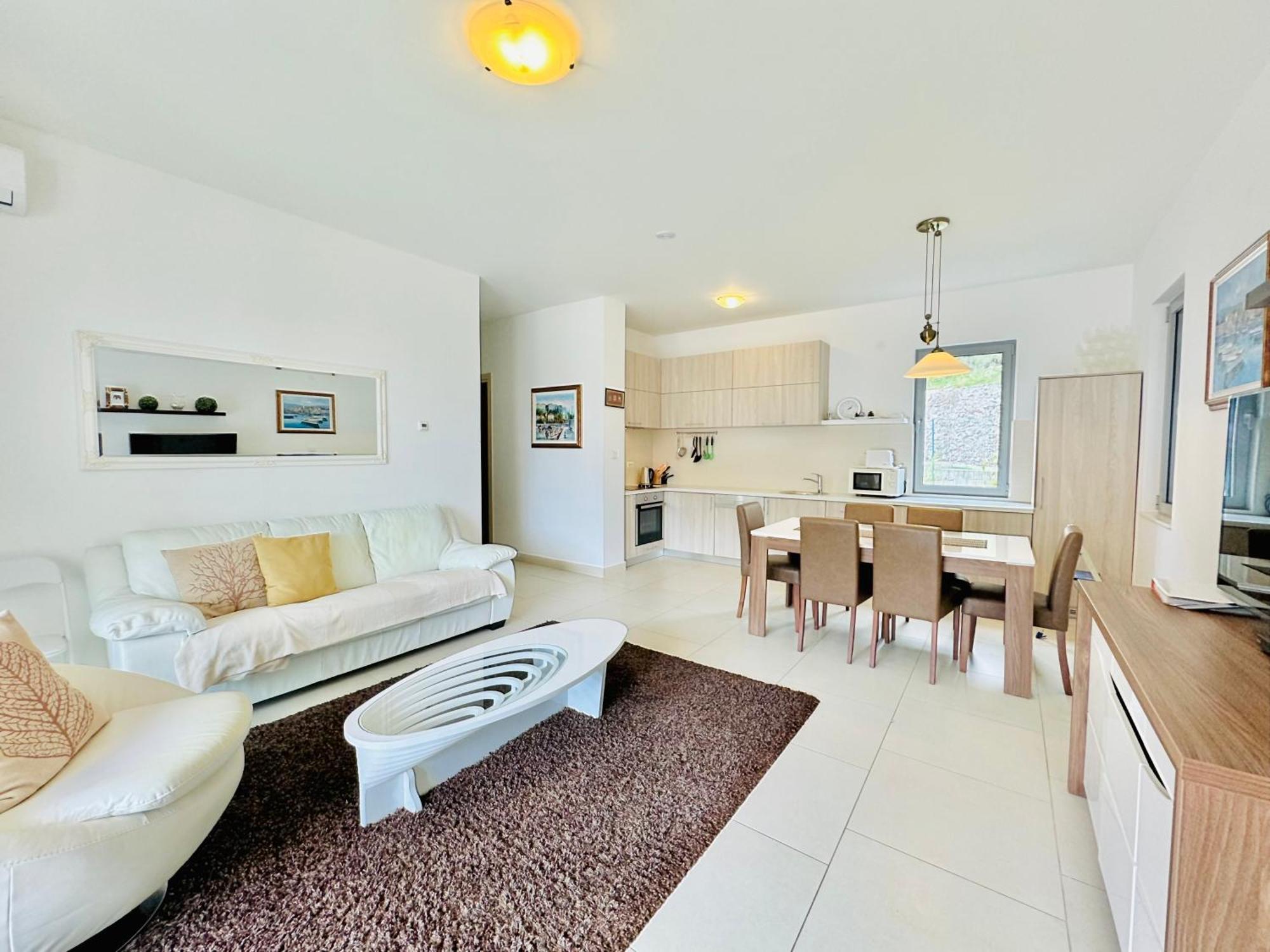 Lavender Bay Apartment C21 Donji Morinj Zewnętrze zdjęcie