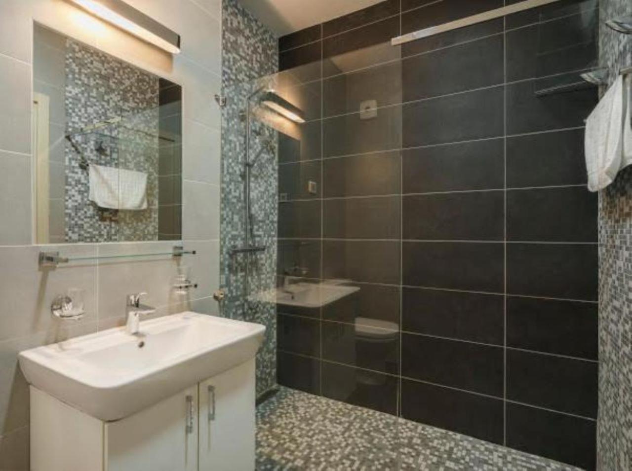 Lavender Bay Apartment C21 Donji Morinj Zewnętrze zdjęcie